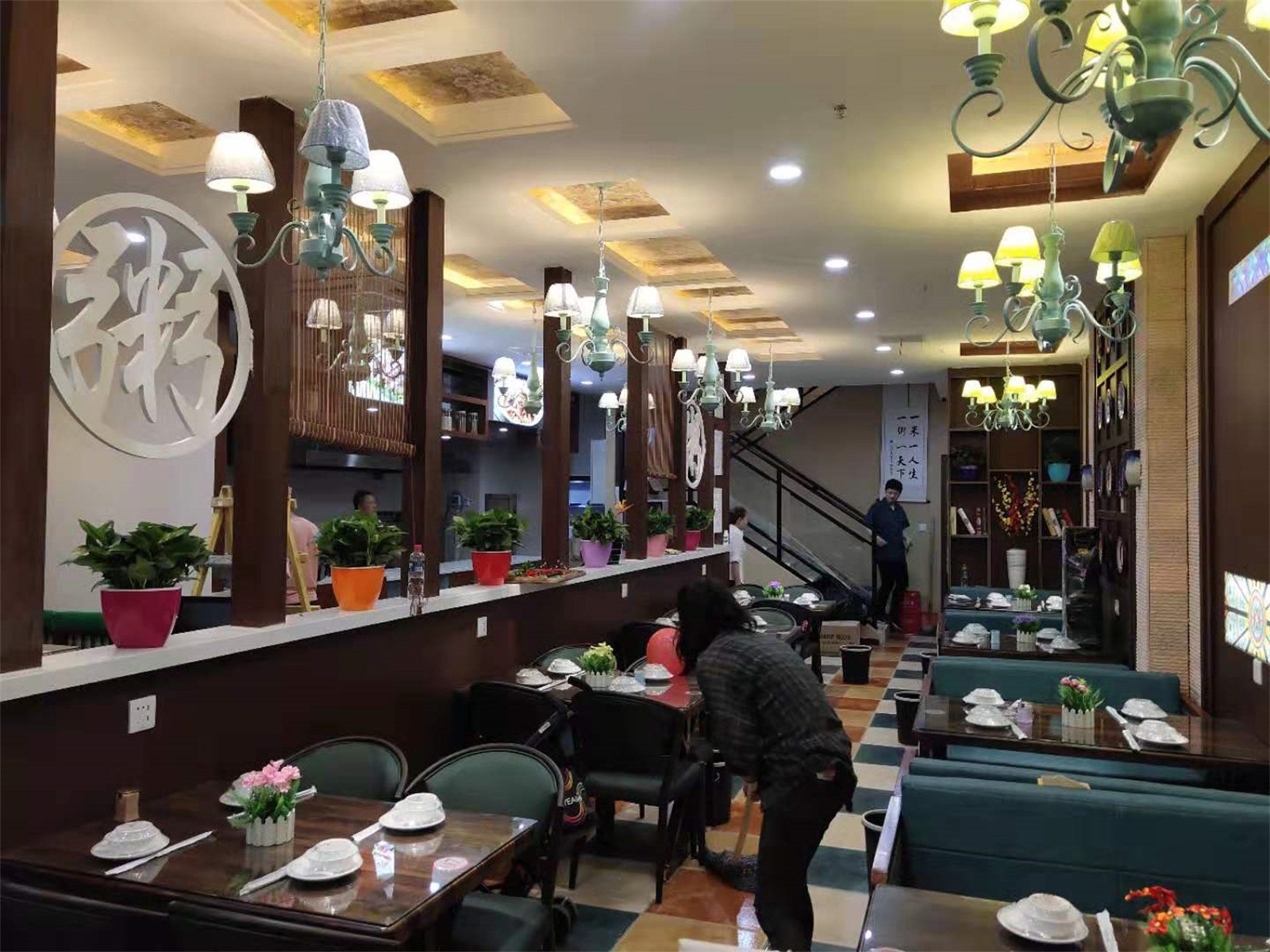 喜阿婆一樓就餐區03.jpg